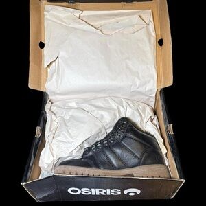 Osiris Black High-Top Sneakers